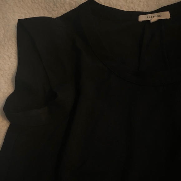 Pleione Black Blouse 🖤 - Picture 3 of 3